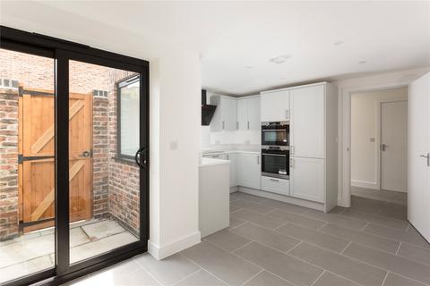 2 bedroom terraced house for sale - Marygate Mews, Marygate, York, YO30