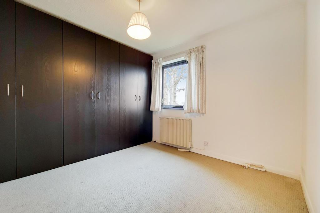4 Main Bedroom-2.jpg