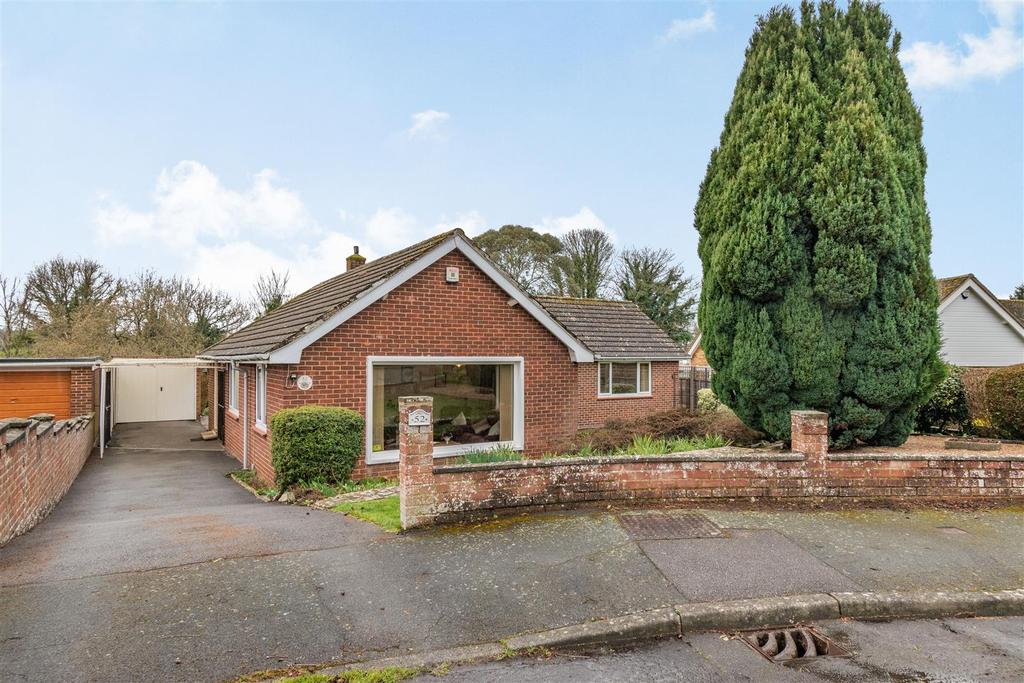 Valley Drive, Loose, Maidstone 3 bed bungalow £650,000