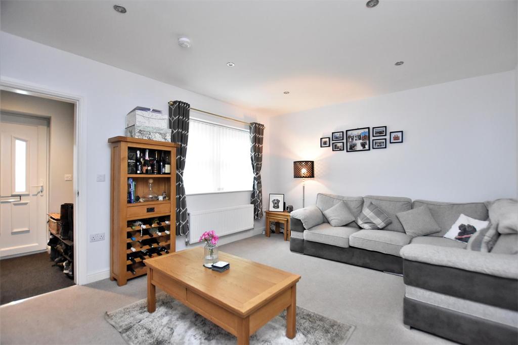 Alexander Road, Ulverston 4 bed townhouse £300,000