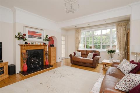 73 Lambton Road, London, SW20 0LW