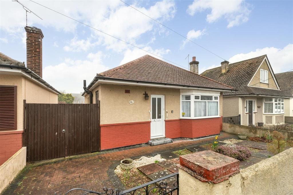 Kemp Road, Whitstable 2 bed bungalow £385,000