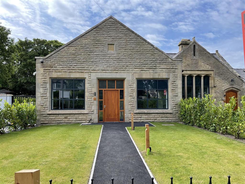 Bold Lane, Aughton, Ormskirk 2 bed terraced bungalow £399,000