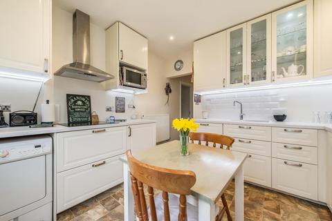 11 Marling Way, Gravesend, DA12 4DW