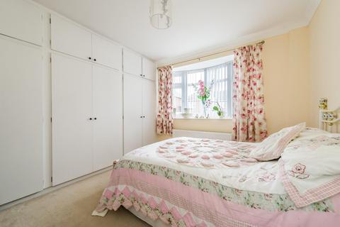 11 Marling Way, Gravesend, DA12 4DW