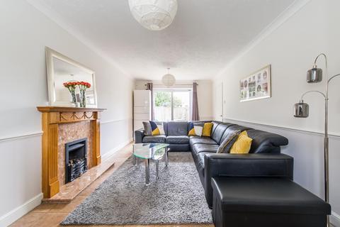 3 Jackson Close, Greenhithe, DA9 9QH