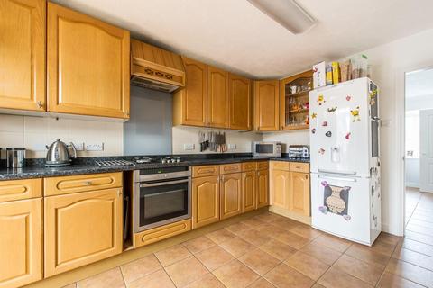 3 Jackson Close, Greenhithe, DA9 9QH