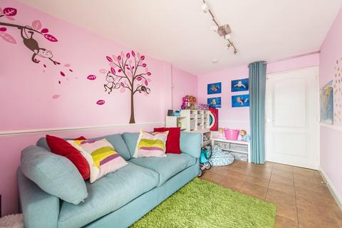 3 Jackson Close, Greenhithe, DA9 9QH