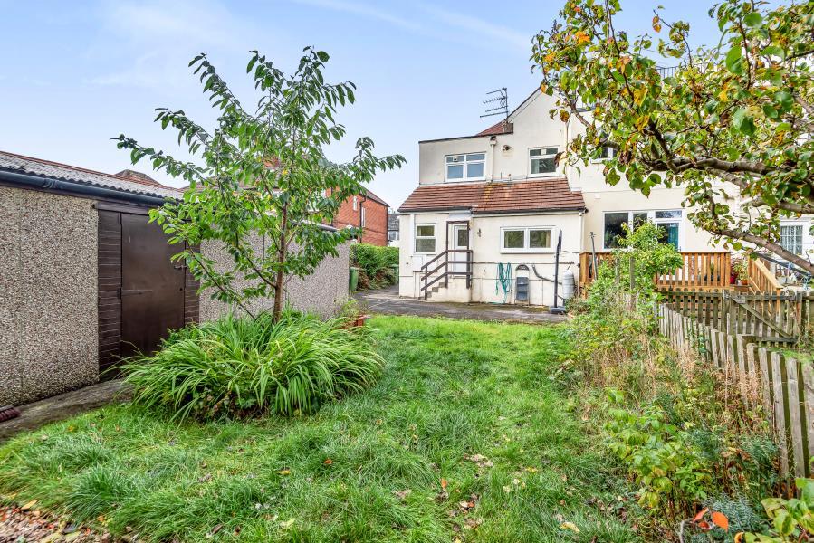 GAINSBOROUGH AVENUE, ADEL, LEEDS... 3 bed end of terrace house £420,000