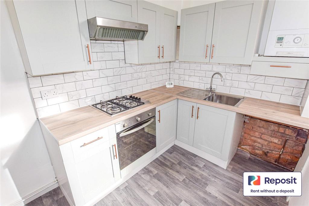 Matlock Street, Eccles, Manchester, M30 2 bed terraced house £795 pcm