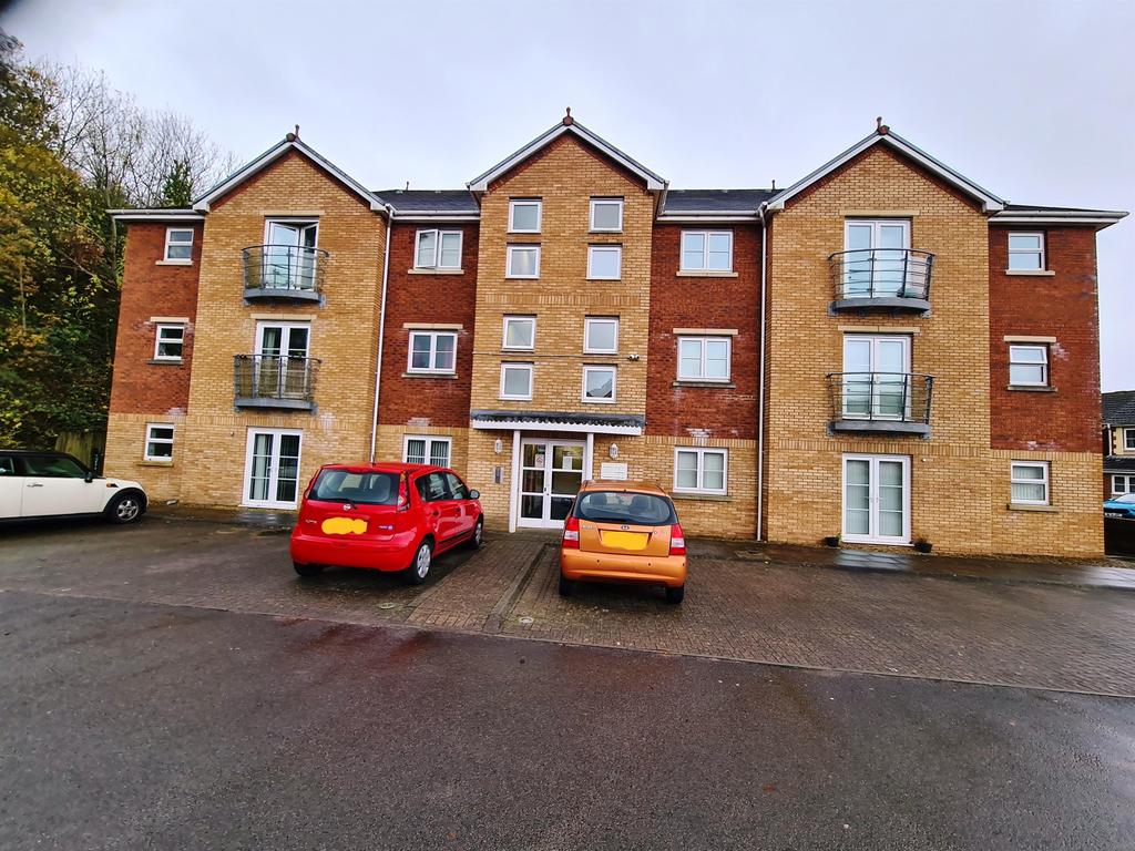 Maes Dewi Pritchard, Brackla, Bridgend, CF31 2ET 1 bed ground floor