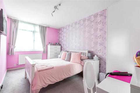 140 Strathdon Drive, London, SW17 0PP