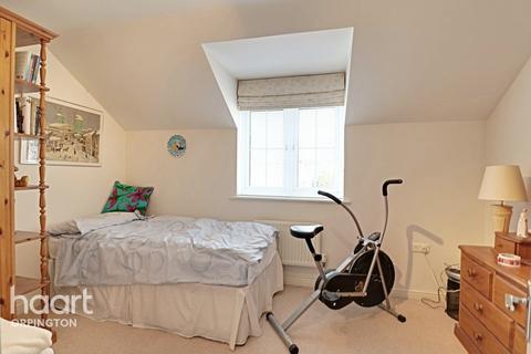 19 Porthallow Close, Orpington, BR6 9XU