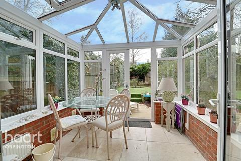 19 Porthallow Close, Orpington, BR6 9XU