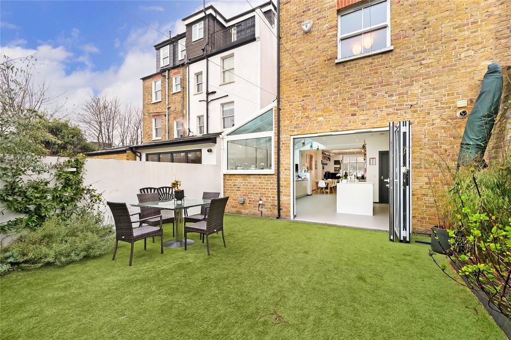 Ennismore Avenue, Chiswick, London, W4 5 bed semi-detached house - £ ...