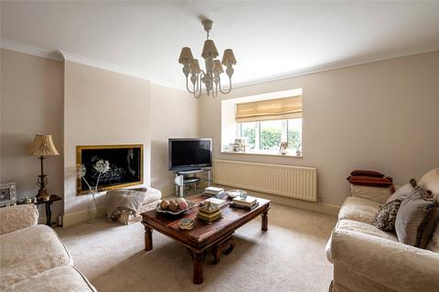 2 Cotterdale Holt, Collingham, Wetherby, LS22 5LS