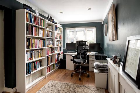 2 Cotterdale Holt, Collingham, Wetherby, LS22 5LS