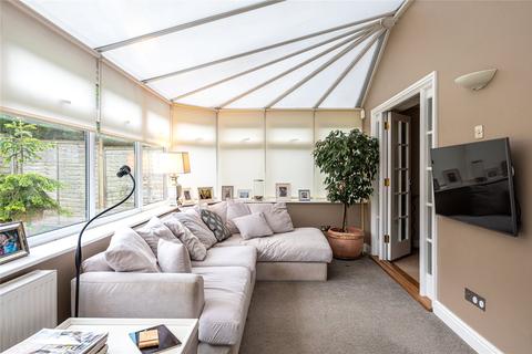 2 Cotterdale Holt, Collingham, Wetherby, LS22 5LS