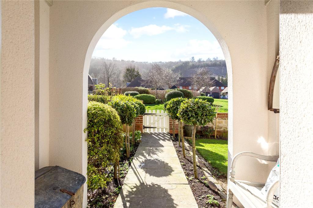 Wallace Square, Lavington Park, Petworth, West Sussex, GU28 5 bed terraced house for sale £895,000