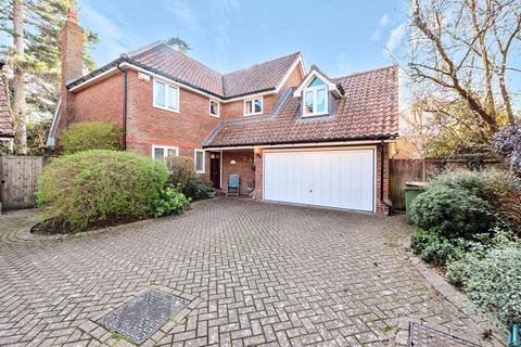 3 Houston Place, Esher, KT10 8JU