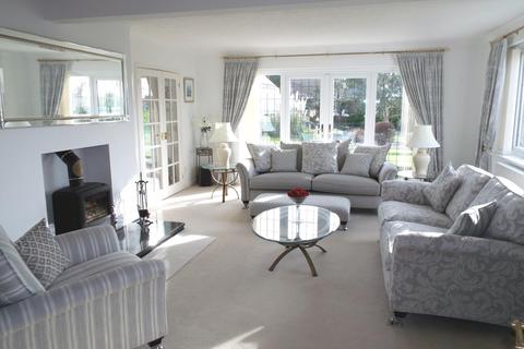 4 bedroom detached house for sale - Moles Retreat, 7 Church Meadow, Reynoldston, Gower, Swansea, SA3 1AF