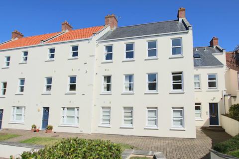undefined, Ville au Roi, St Peter Port, Guernsey, GY1