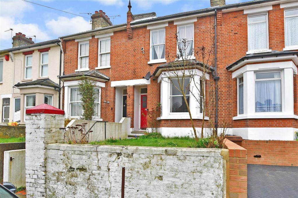 Cliffe Road Strood Rochester Kent 3 Bed Terraced House £300 000