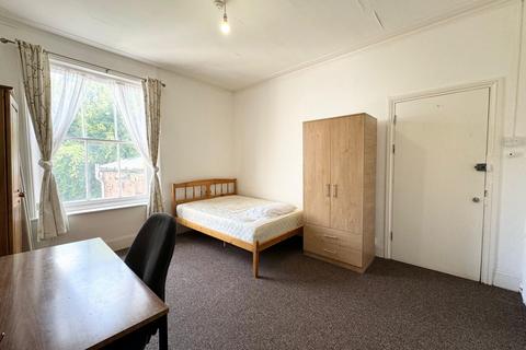 Flat share to rent, Langdon Park Road, Highgate