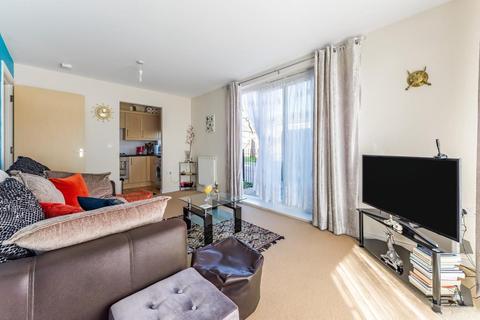 180 Wooldridge Close, Feltham, TW14 8BJ