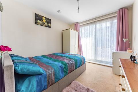 180 Wooldridge Close, Feltham, TW14 8BJ