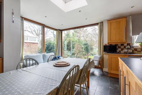152 Hayes Chase, West Wickham, BR4 0JE