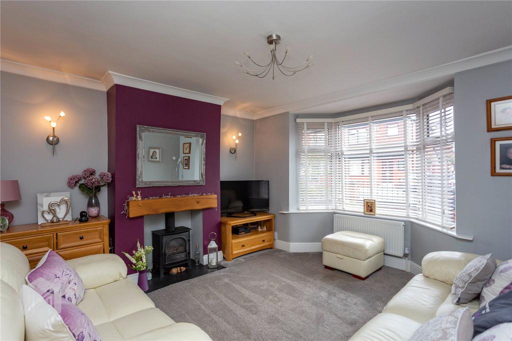 Granby Road, Swinton, Manchester, M27 3 bed semidetached house £320,000