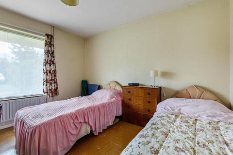 29 Dorrit Crescent, Guildford, GU3 3AP