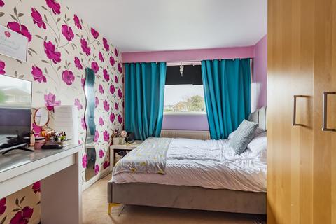 St Pierre Deighton Road, Wetherby, LS22 7QF