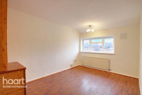 78 Ripon Way, Borehamwood, WD6 2JA