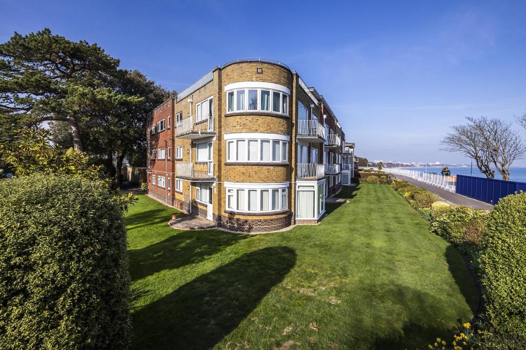 Canford Cliffs 2 bed flat £650,000