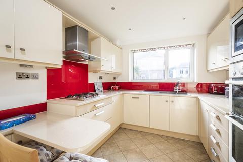 Flat 1, Canford Court, 7 Cliff Drive, Poole, BH13 7JD