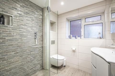 Flat 1, Canford Court, 7 Cliff Drive, Poole, BH13 7JD