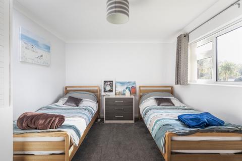 Flat 1, Canford Court, 7 Cliff Drive, Poole, BH13 7JD