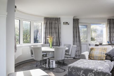Flat 1, Canford Court, 7 Cliff Drive, Poole, BH13 7JD