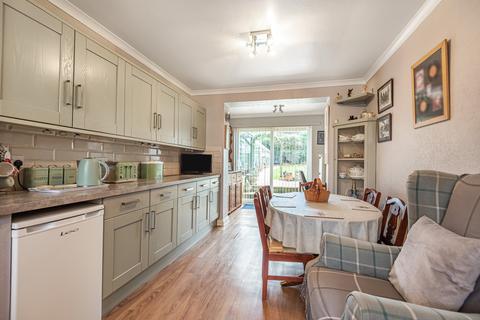 24 Stevenson Road, Hedgerley, Slough, SL2 3YE