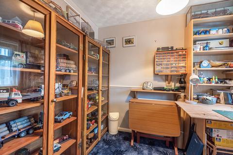 24 Stevenson Road, Hedgerley, Slough, SL2 3YE