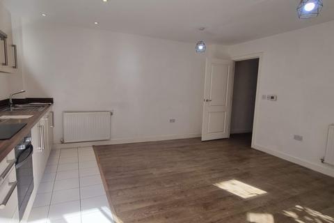 1 bedroom flat to rent, 967 Garratt Lane, Tooting SW17