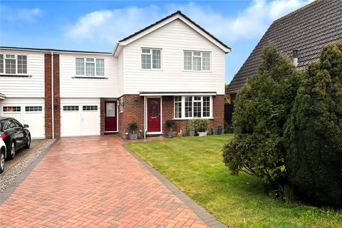17 Brambletyne Close, Angmering, Littlehampton, BN16 4DD
