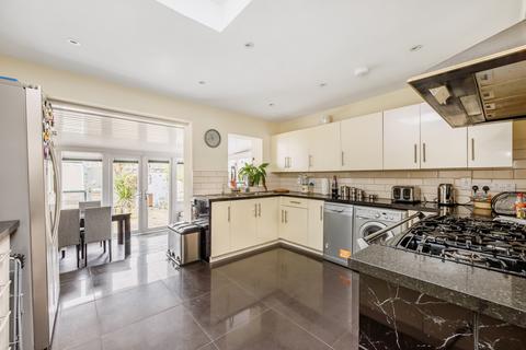 65 Beresford Avenue, London, W7 3AJ
