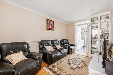 65 Beresford Avenue, London, W7 3AJ