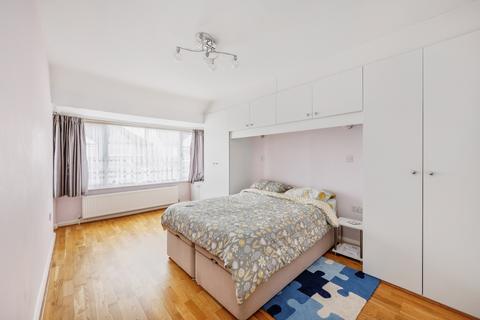 65 Beresford Avenue, London, W7 3AJ