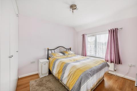 65 Beresford Avenue, London, W7 3AJ