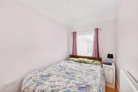 65 Beresford Avenue, London, W7 3AJ