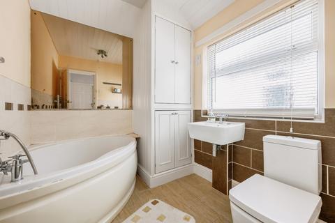 65 Beresford Avenue, London, W7 3AJ